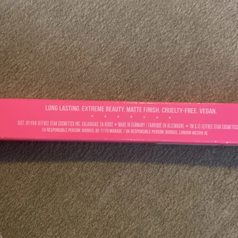 Jeffree Star Cosmetics Velour Lip Liner Allegedly
